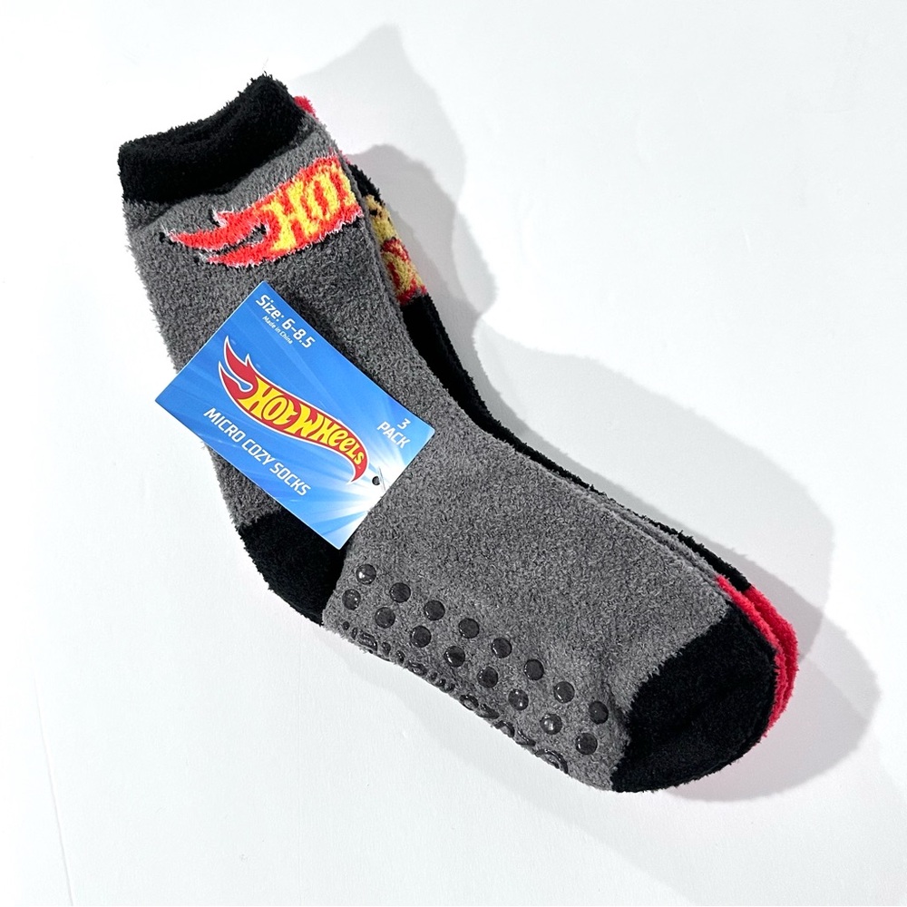 Boys 3 Pack Hot Wheels Micro Cozy Socks Gripper Slipper Sock Size 6-8.5